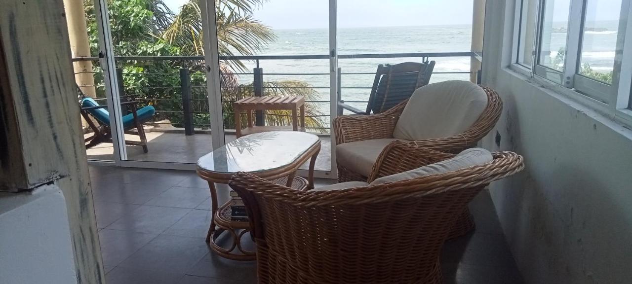 Appartamento Toddy By Windy Unawatuna Esterno foto